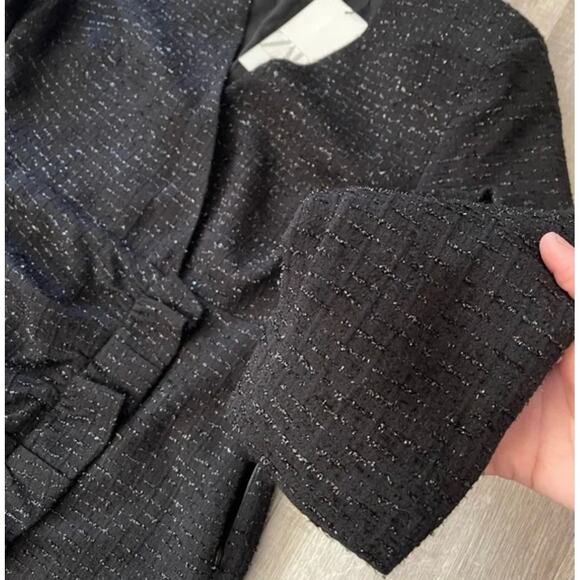 ZARA BLOGGER FAVORITE TEXTURED WEAVE DRESS WITH RUFFLE - Picture 8 of 16